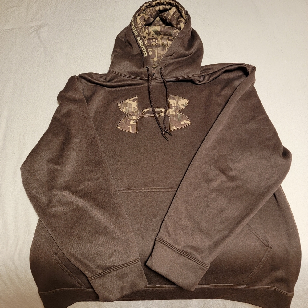 Men's Under Armour hoodie
